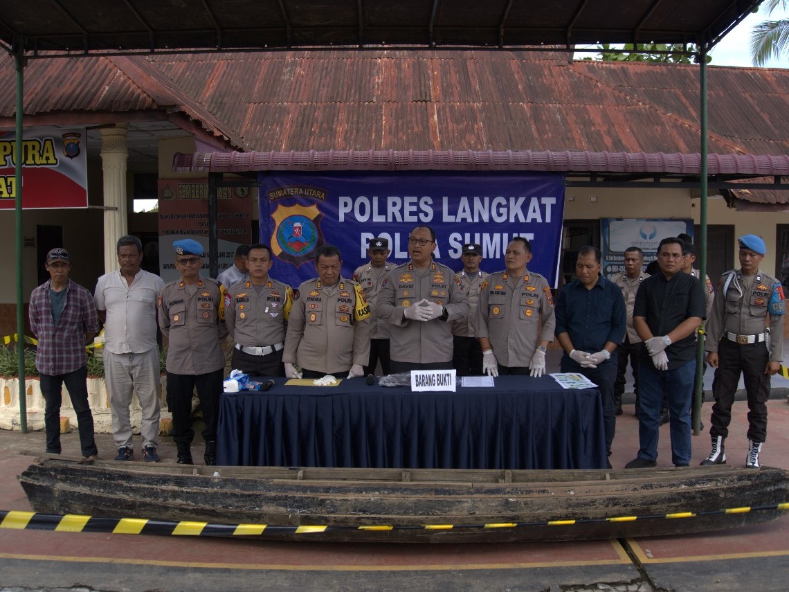 Kapolres Langkat Release Kasus Pencuri Besi Jembatan